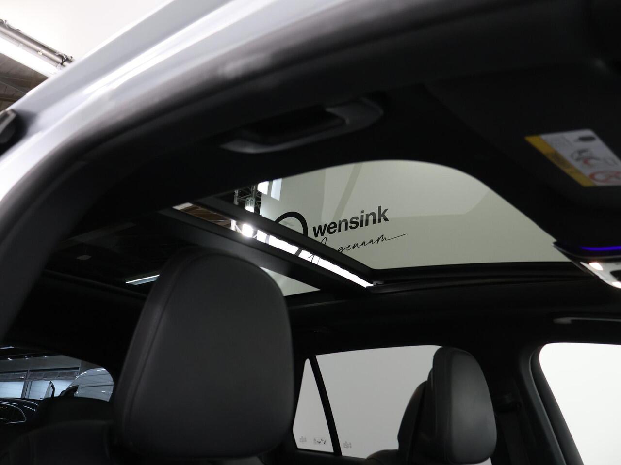 Mercedes-Benz GLC-KLASSE 300e 4MATIC AMG Night | Lederen bekleding | Panoramadak | Headup | Memory | Digital Light | 360 graden camera |