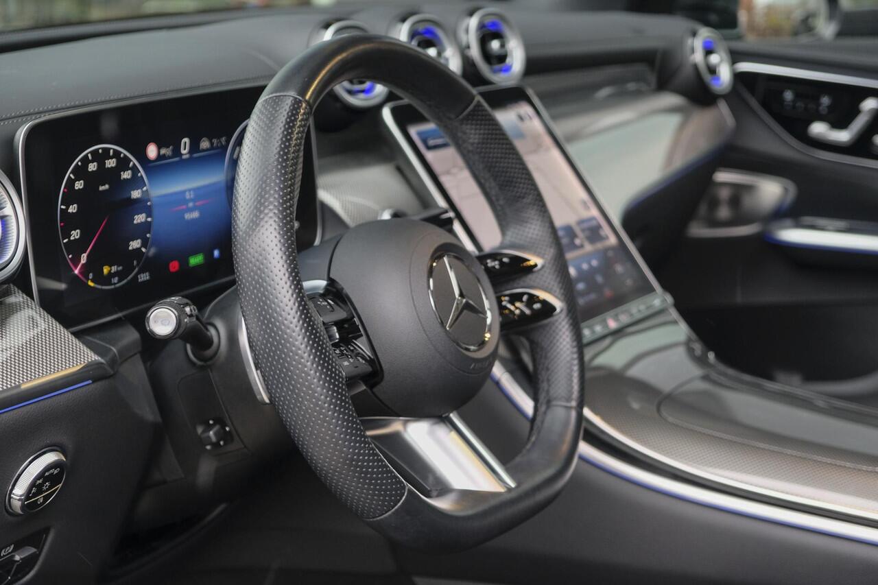 Mercedes-Benz GLC-KLASSE GLC400e 381pk AMG Panoramadak *BTW* Luchtvering 4-wielbesturing Burmester3d Stoelkoeling Night pakket 20" LMV BOMVOL!!!