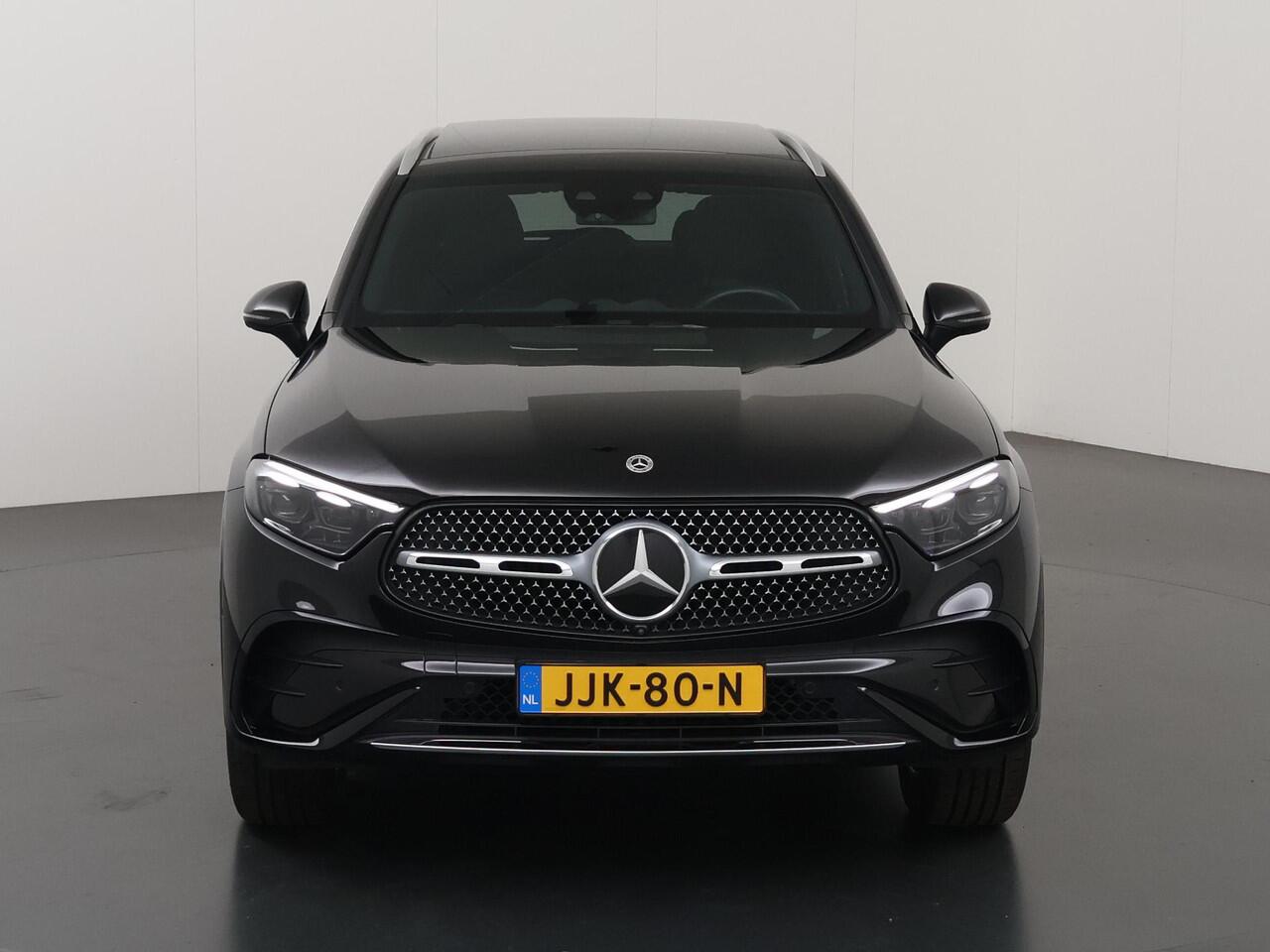Mercedes-Benz GLC-KLASSE 300e 4MATIC AMG Line | Chrome pakket | Premium plus | Trekhaak | Rij assistentie pakket plus | Winter pakket |