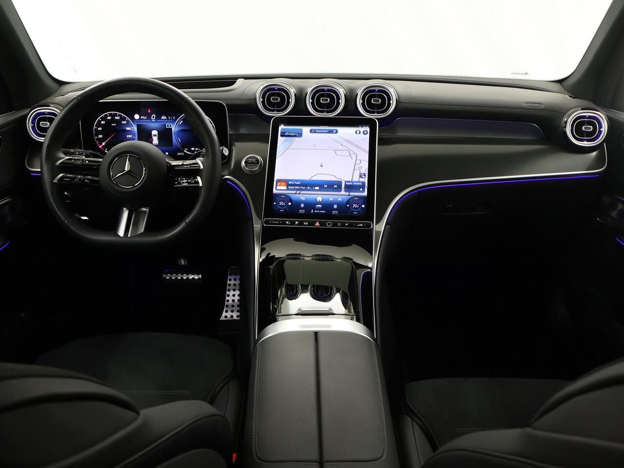 Mercedes-Benz GLC-KLASSE 300e 4MATIC AMG Line | Chrome pakket | Premium plus | Trekhaak | Rij assistentie pakket plus | Winter pakket |