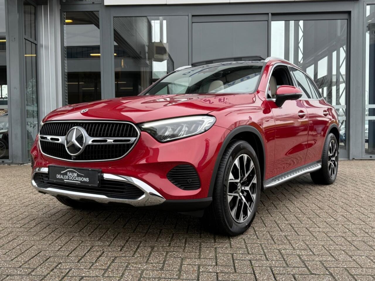 Mercedes-Benz GLC-KLASSE 300DE 4MATIC AMG LINE PANORAMA LEER NAVI PDC360GR.