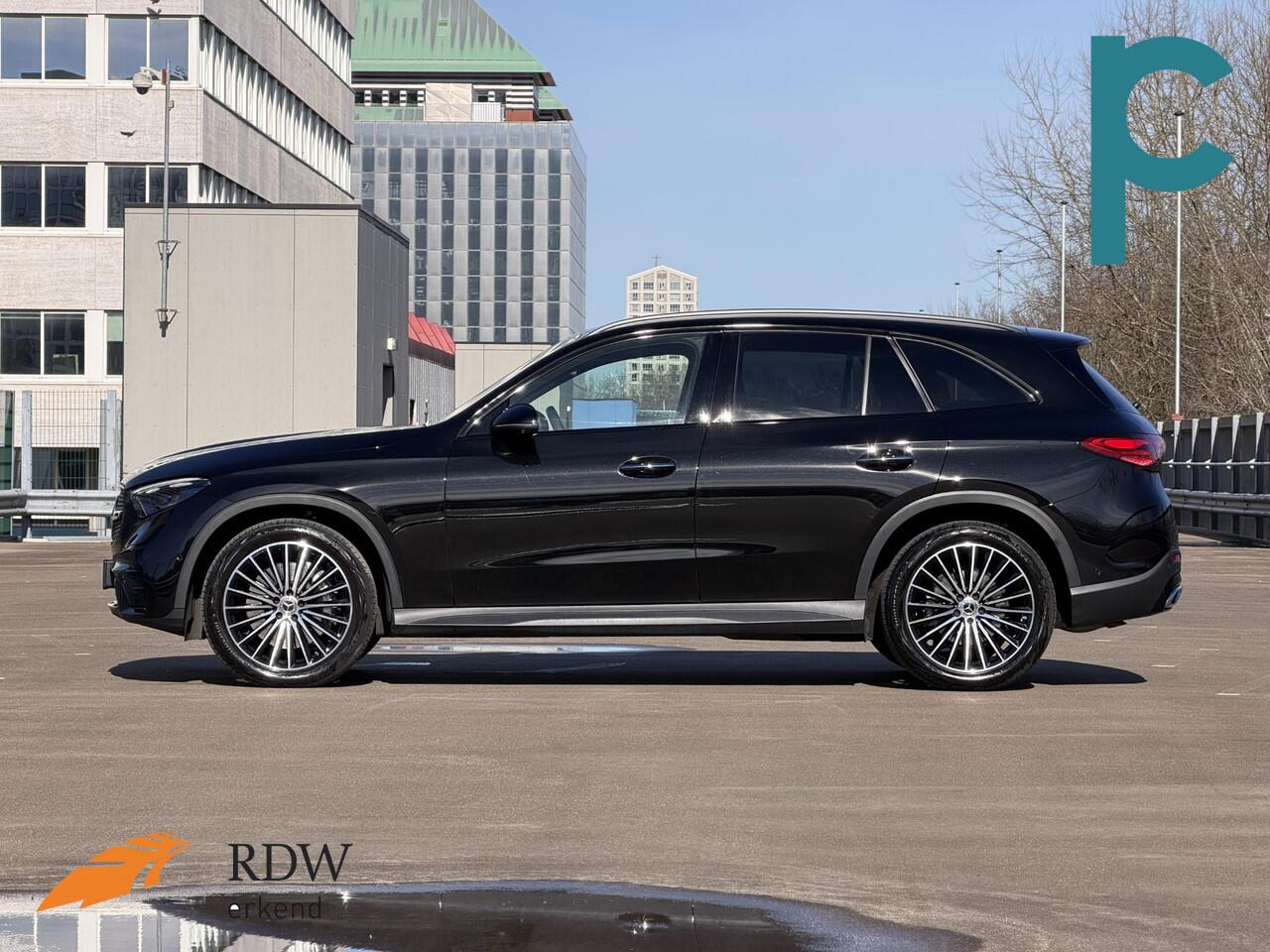 Mercedes-Benz GLC-KLASSE 200 4MATIC AMG Line Pano 360º HeadUp Laser MB Garantie