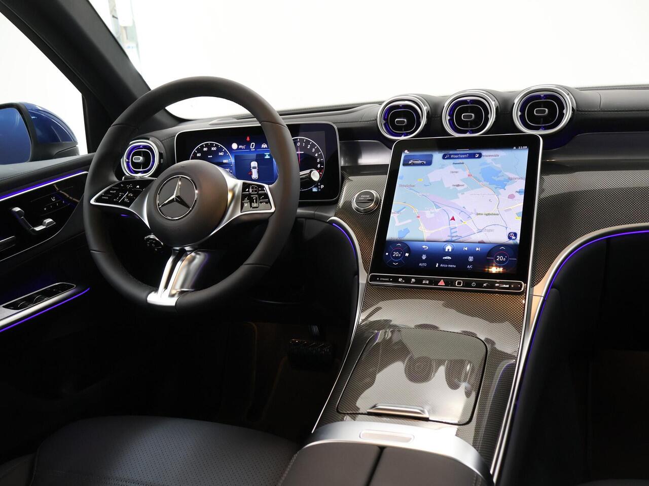 Mercedes-Benz GLC-KLASSE 300e 4MATIC Luxury Line | Panoramadak | Trekhaak | Distronic plus | Rijassistentiepakket Plus | Head Up display | 360 camera |