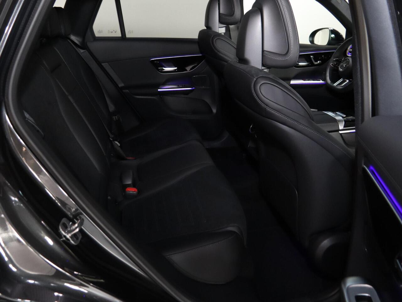 Mercedes-Benz GLC-KLASSE 400e 4MATIC Sport Edition | Panoramaschuifdak | Premium Pakket | Trekhaak | Matrix Led