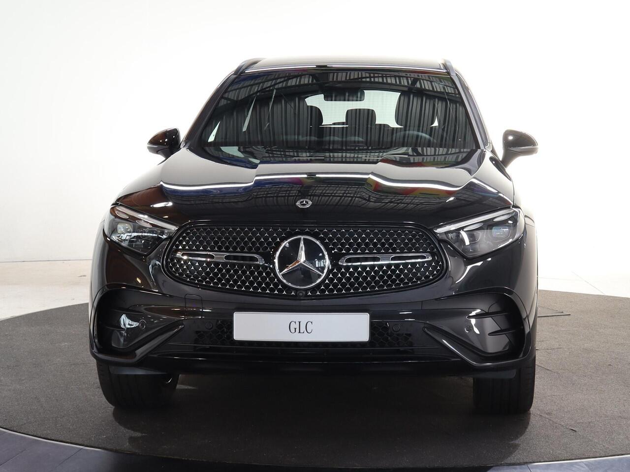 Mercedes-Benz GLC-KLASSE 300e 4MATIC Sport Edition | Panoramaschuifdak | Premium Pakket | Nightpakket | 360°-camera