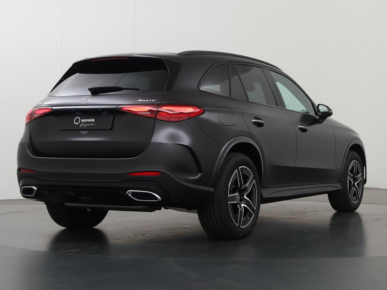 Mercedes-Benz GLC-KLASSE 400e 4MATIC Sport Edition | Panoramaschuifdak | Premium Plus | Night | Magno kleur Mat | Trekhaak |