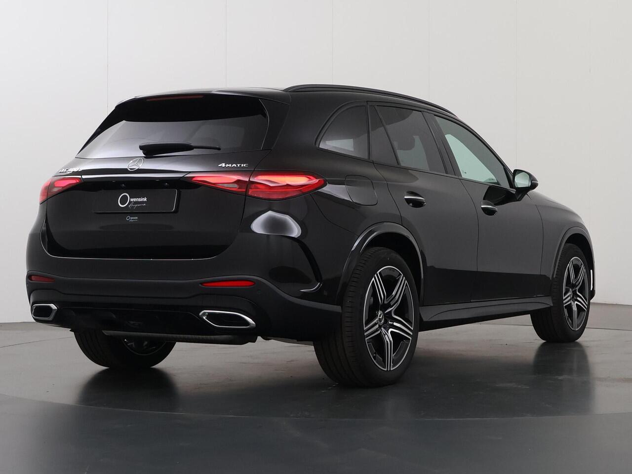 Mercedes-Benz GLC-KLASSE 400e 4MATIC Sport Edition | Night | Panoramadak | Airmatic | Rijassistentiepakket + | Burmester | Memory stoelen | 360 camera | Trekhaak |