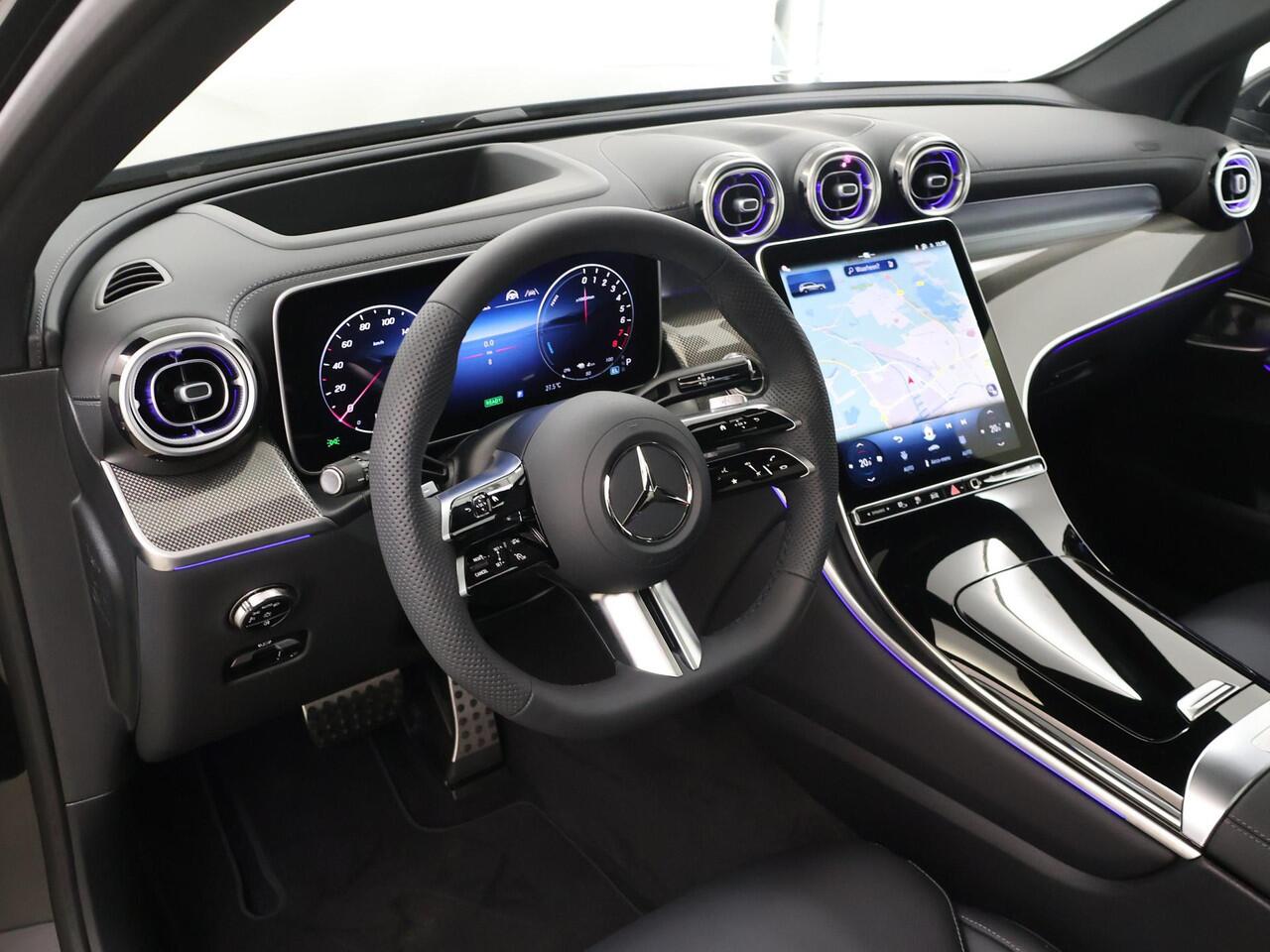 Mercedes-Benz GLC-KLASSE 400e 4MATIC Sport Edition | Night | Panoramadak | Airmatic | Rijassistentiepakket + | Burmester | Memory stoelen | 360 camera | Trekhaak |