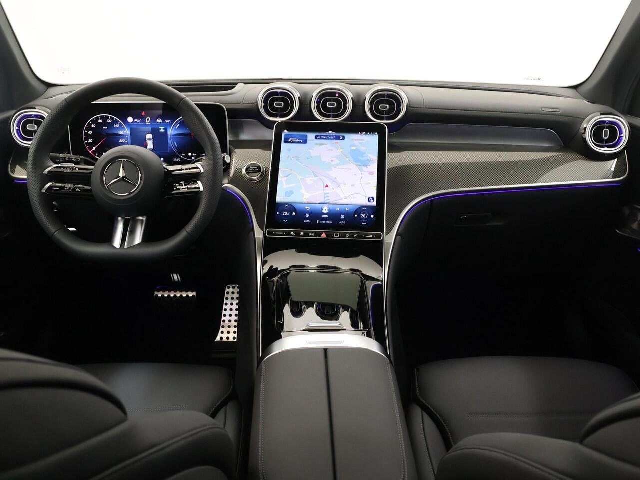 Mercedes-Benz GLC-KLASSE 400e 4MATIC Sport Edition | Night | Panoramadak | Airmatic | Rijassistentiepakket + | Burmester | Memory stoelen | 360 camera | Trekhaak |