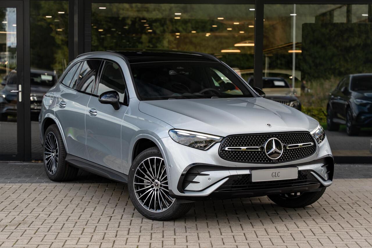 Mercedes-Benz GLC-KLASSE 300e 4MATIC Sport Edition | Panoramaschuifdak | Premium pakket | Nightpakket | 360° camera | Dodehoekassistent | DIGITAL LIGHT |