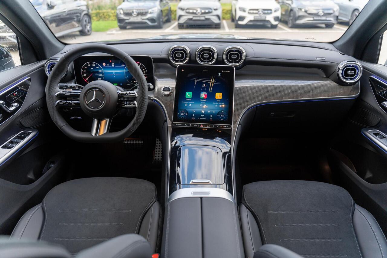 Mercedes-Benz GLC-KLASSE 300e 4MATIC Sport Edition | Panoramaschuifdak | Premium pakket | Nightpakket | 360° camera | Dodehoekassistent | DIGITAL LIGHT |