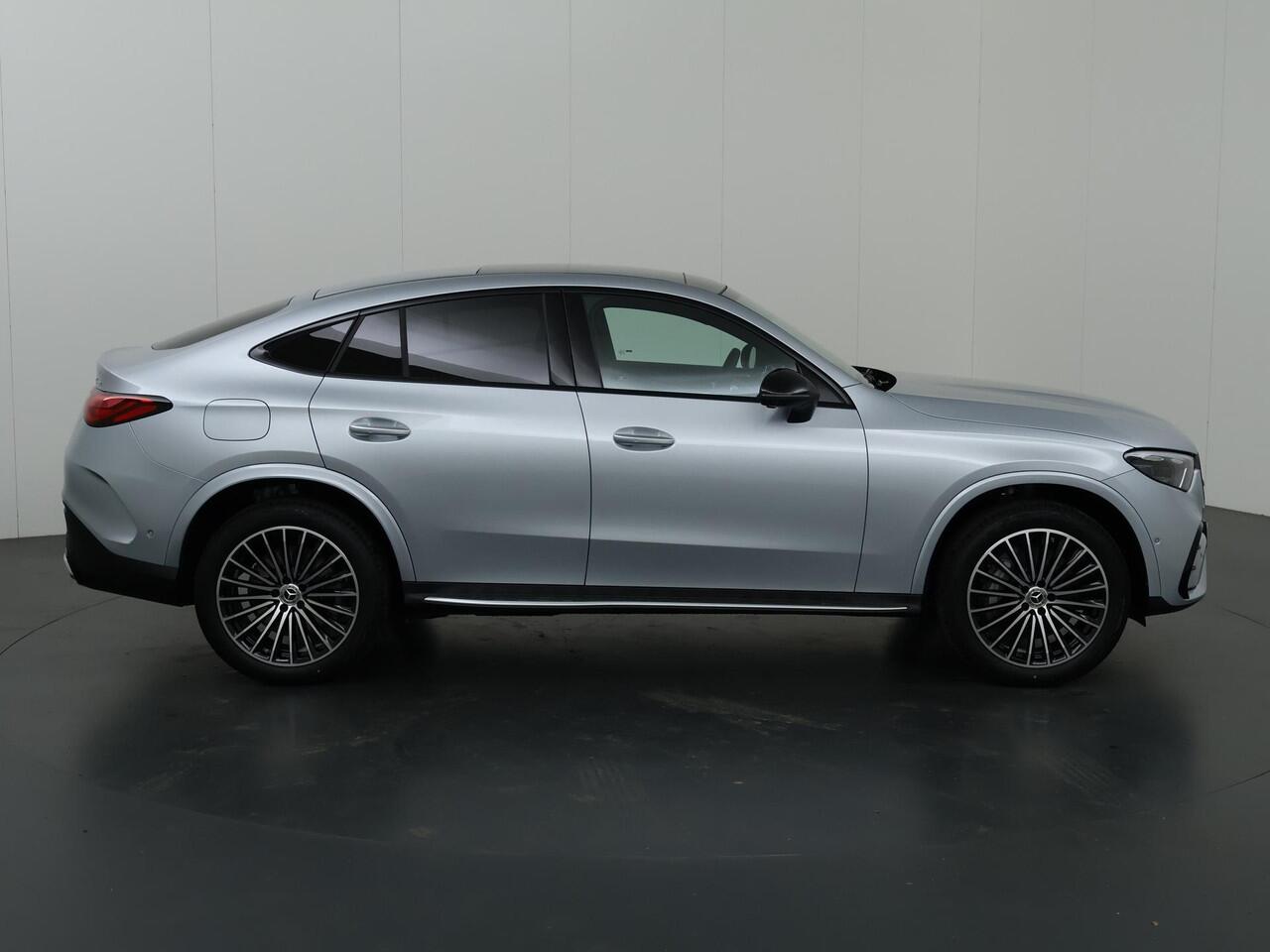 Mercedes-Benz GLC-KLASSE Coupé 300e 4MATIC AMG Line | Panoramadak | Trekhaak | Premium plus | Energizing + | Rij-Assistentie | Memory |