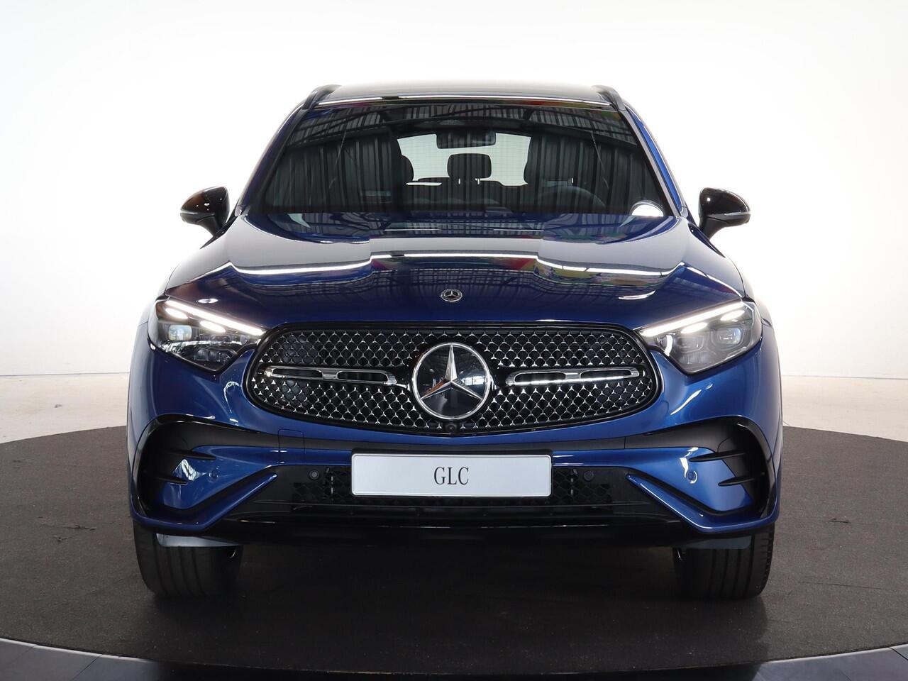 Mercedes-Benz GLC-KLASSE 300e 4MATIC Sport Edition | Panoramaschuifdak | Trekhaak | Premium | Night Pakket | 20"LM velgen AMG | 360°-camera | DIGITAL LIGHT | Stoelverwarming | Dodehoekassistent |