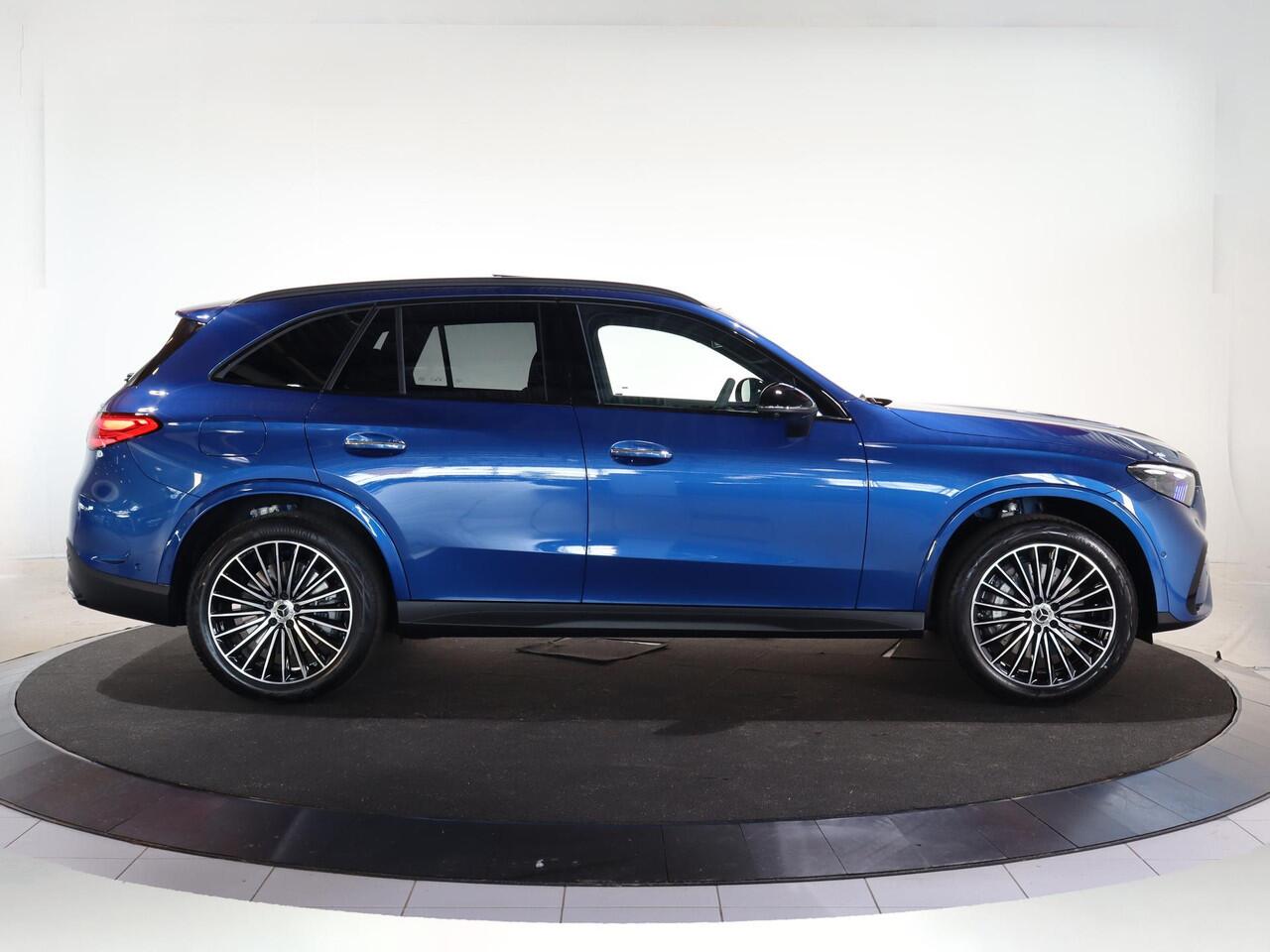 Mercedes-Benz GLC-KLASSE 300e 4MATIC Sport Edition | Panoramaschuifdak | Trekhaak | Premium | Night Pakket | 20"LM velgen AMG | 360°-camera | DIGITAL LIGHT | Stoelverwarming | Dodehoekassistent |