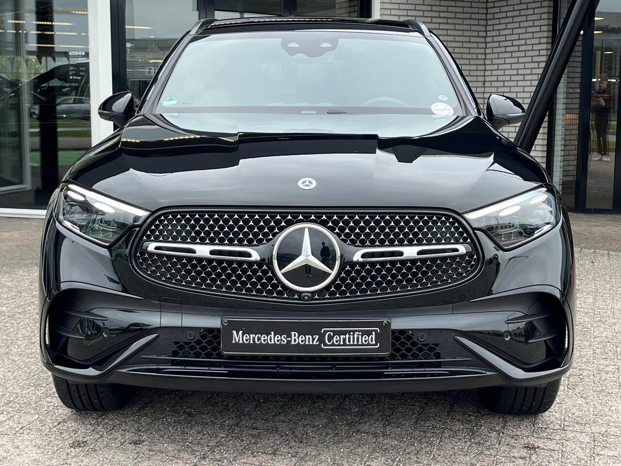 Mercedes-Benz GLC-KLASSE 300e 4MATIC AMG | Trekhaak | Panoramadak