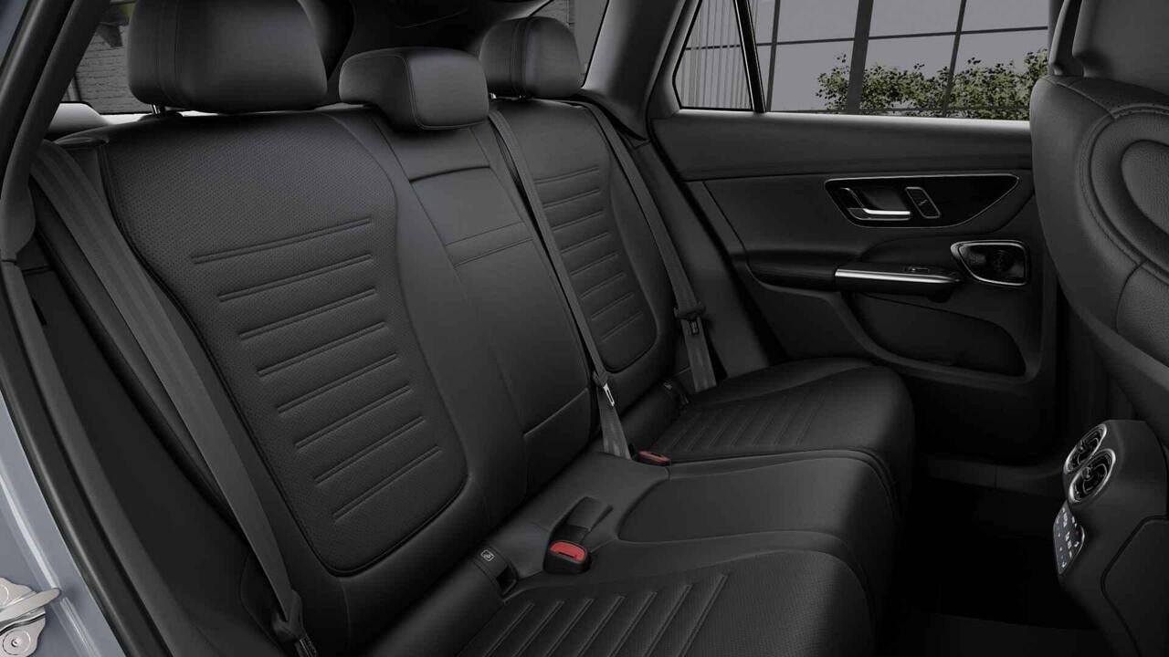 Mercedes-Benz GLC-KLASSE 300e 4MATIC Sport Edition | Panoramaschuifdak | Premium Plus | Night | Rijassistentiepakket Plus | Burmester | Head-up display