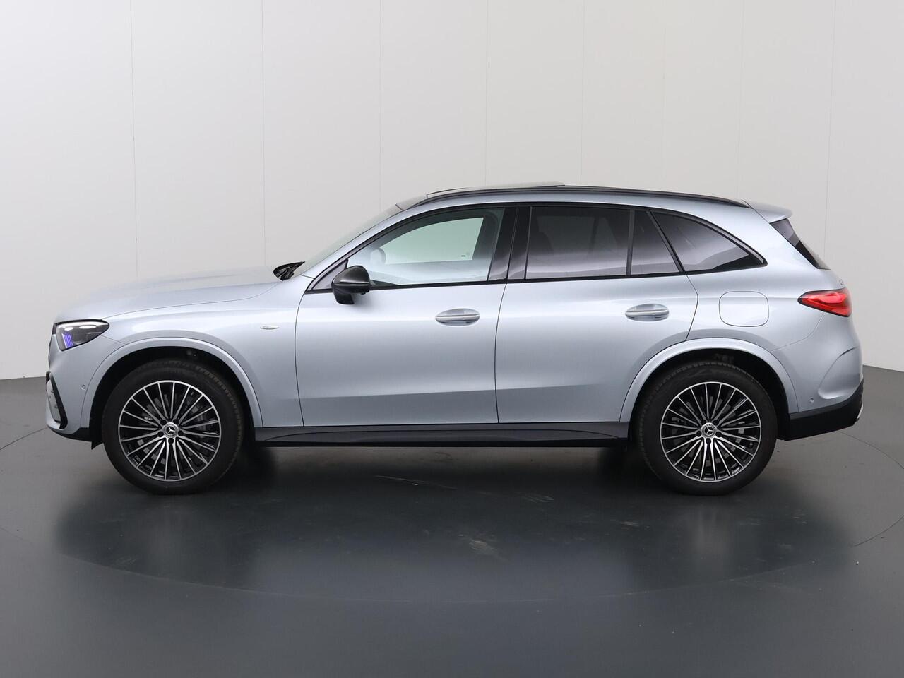 Mercedes-Benz GLC-KLASSE 300e 4MATIC Sport Edition | AMG line | Night | Panoramadak | Sfeerverlichting | Digital light | 360 camera | Stoelverwarming |
