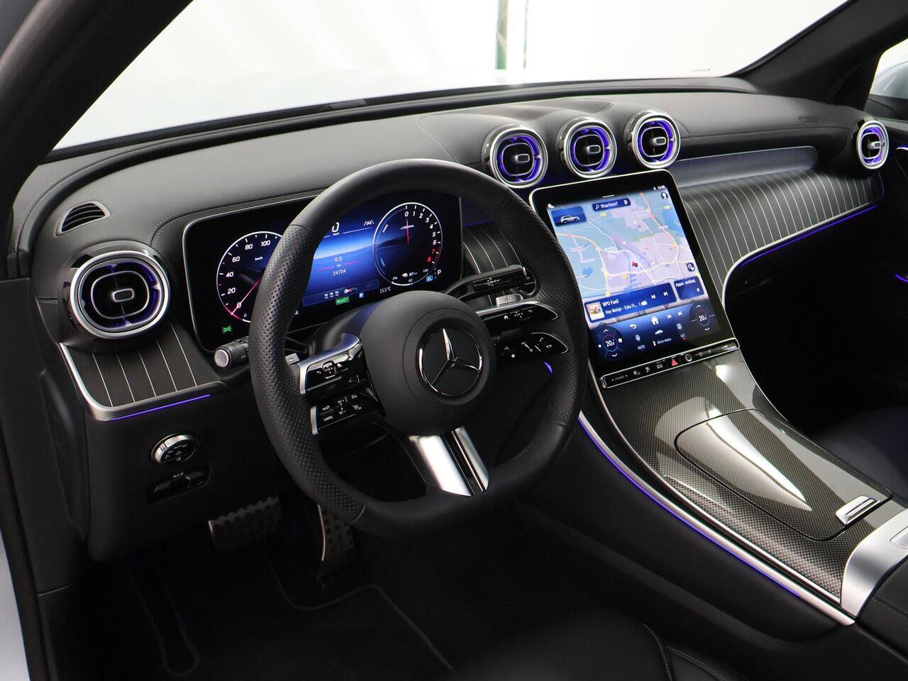 Mercedes-Benz GLC-KLASSE 300e 4MATIC AMG Line | Digital light | 20 inch | 360-camera | Trekhaak |