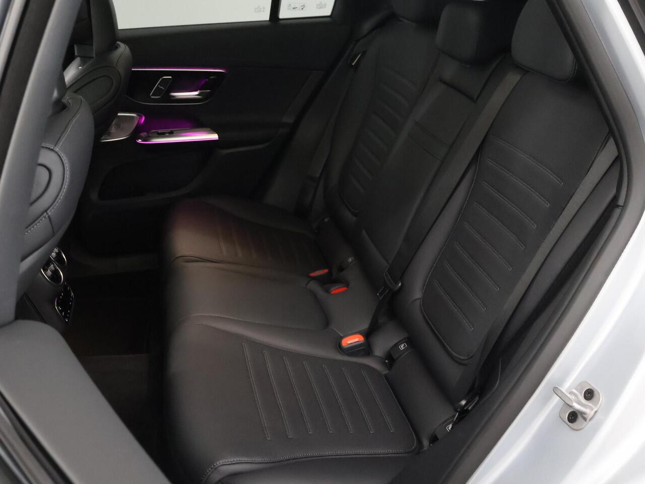 Mercedes-Benz GLC-KLASSE 300e 4MATIC Sport Edition | Panoramadak | Trekhaak | Burmester || Head up display | Rijassistentie pakket |