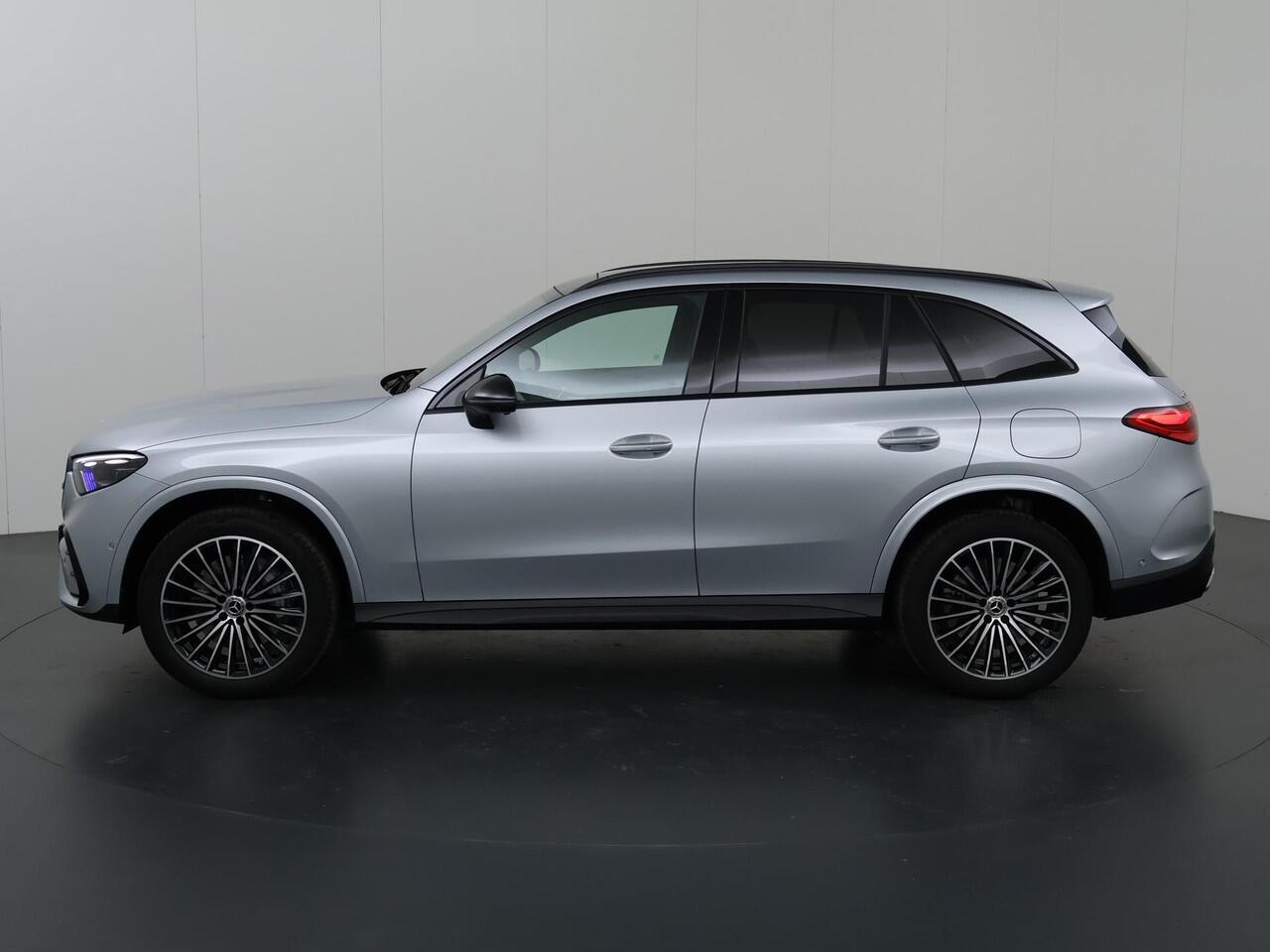 Mercedes-Benz GLC-KLASSE 300e 4MATIC Sport Edition | Panoramadak | Trekhaak | Burmester || Head up display | Rijassistentie pakket |