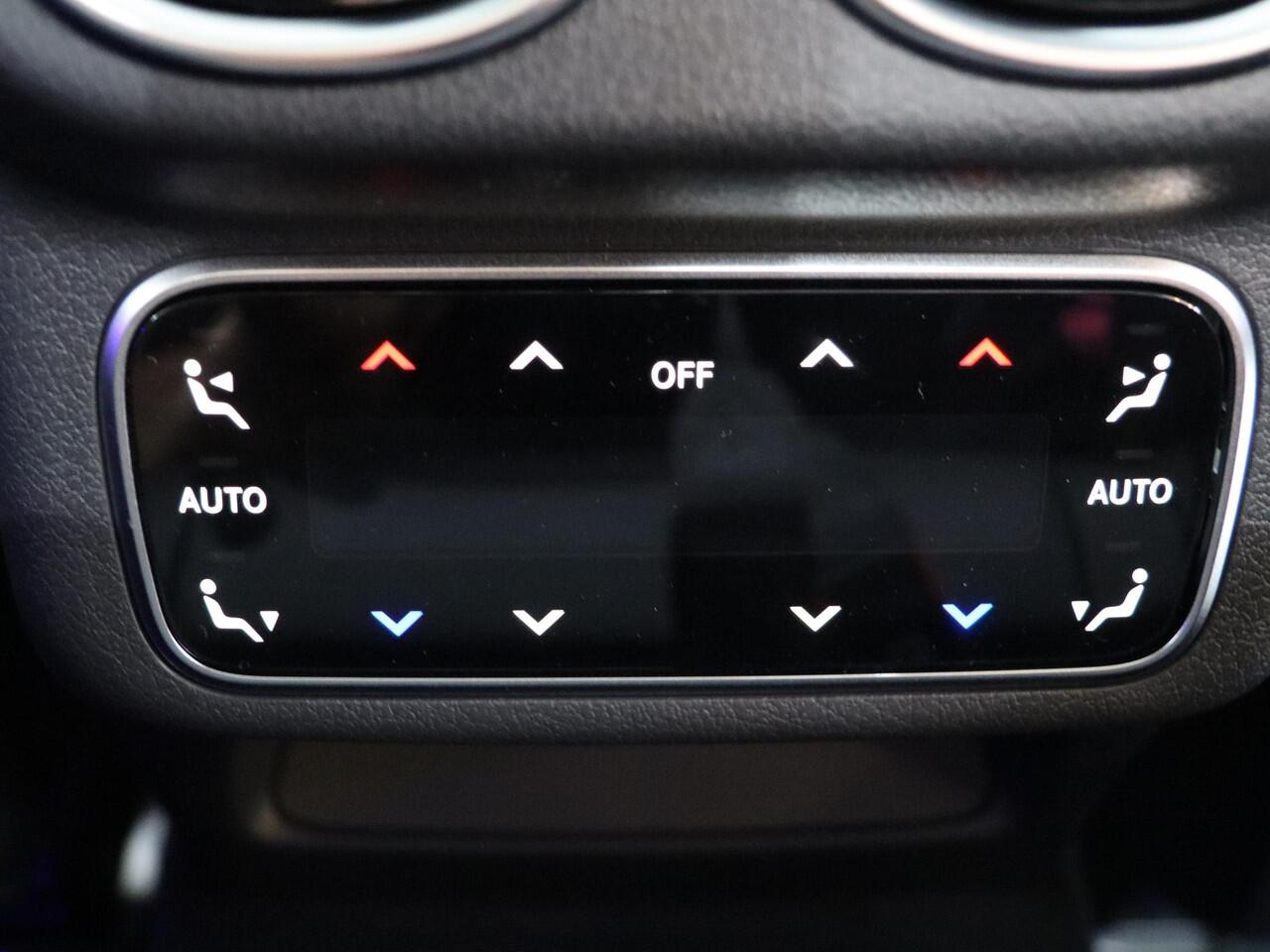 Mercedes-Benz GLC-KLASSE 400e 4MATIC AMG Line | Night | Panoramadak | Burmester | Keyless | Nappaleder |