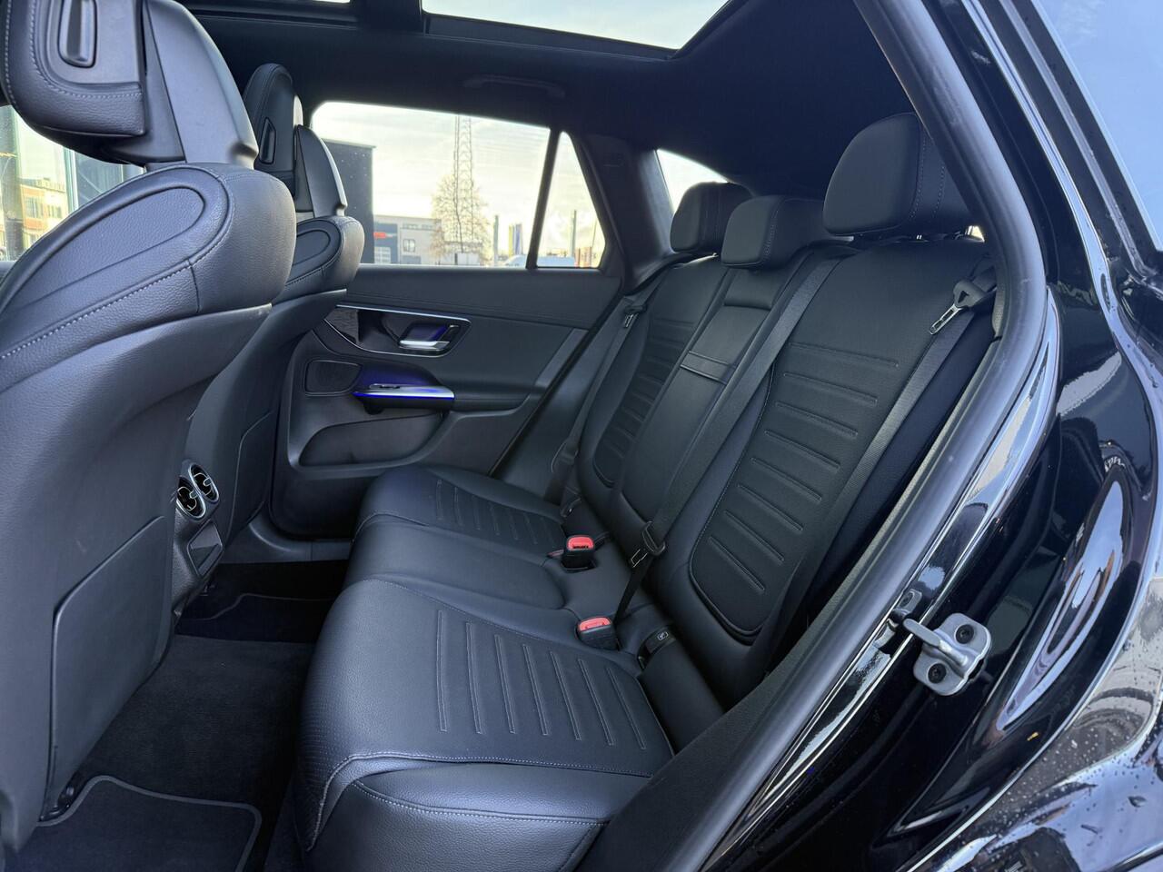 Mercedes-Benz GLC-KLASSE 300e 4MATIC Sport Edition Panorama dak | Trekhaak