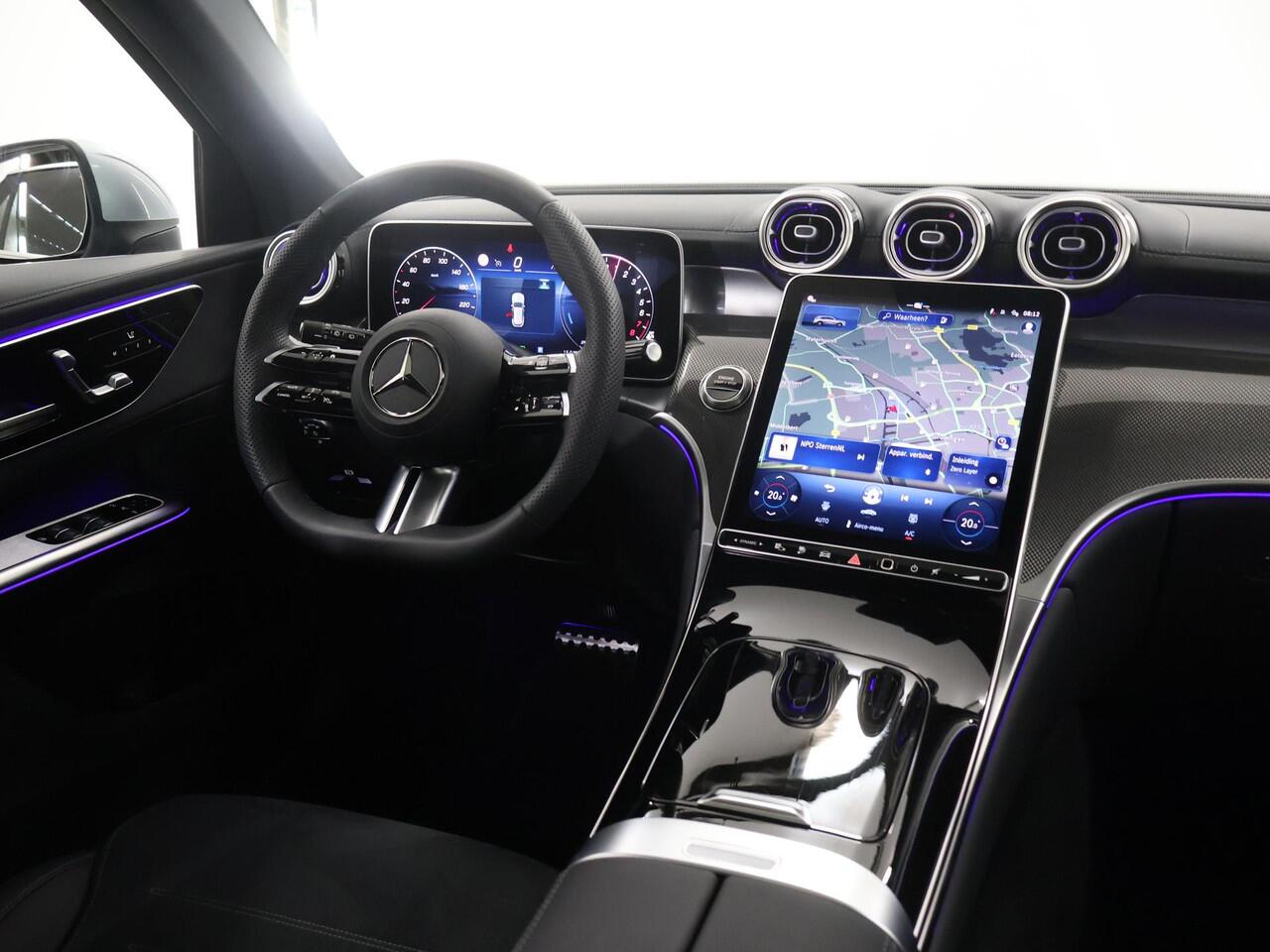 Mercedes-Benz GLC-KLASSE 400e 4MATIC Sport Edition | Panoramaschuifdak | Premium pakket | Trekhaak | DIGITAL LIGHT