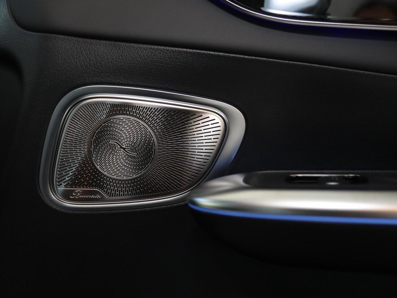 Mercedes-Benz GLC-KLASSE 400e 4MATIC Sport Edition | Panoramaschuifdak | Premium Plus | Winter pakket | Rijassistentiepakket Plus | Trekhaak |