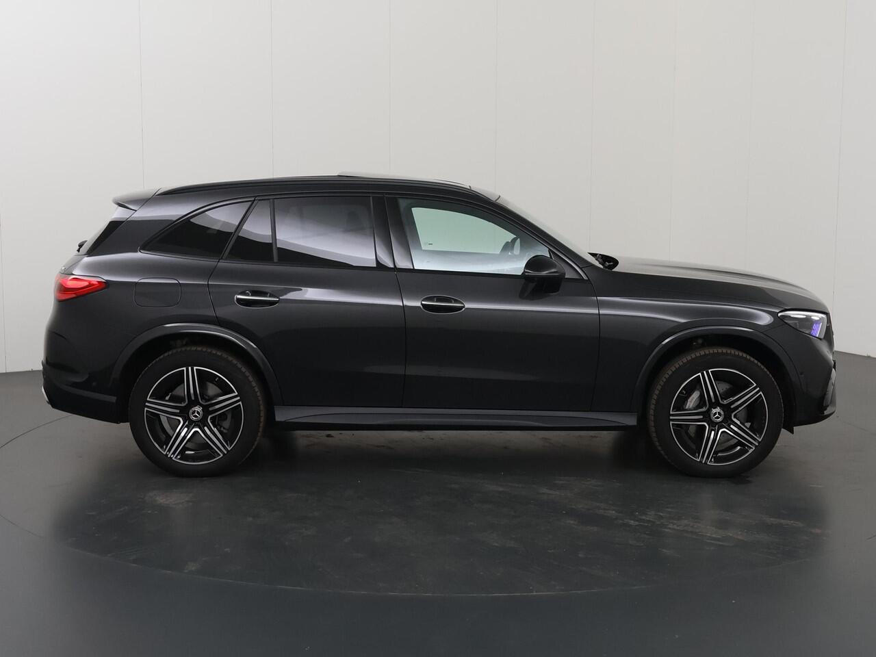 Mercedes-Benz GLC-KLASSE 400e 4MATIC Sport Edition | 360 Camera | Panoramadak | Digital Light |Premium pakket | Night Pakket | Keyless Go Pakket |