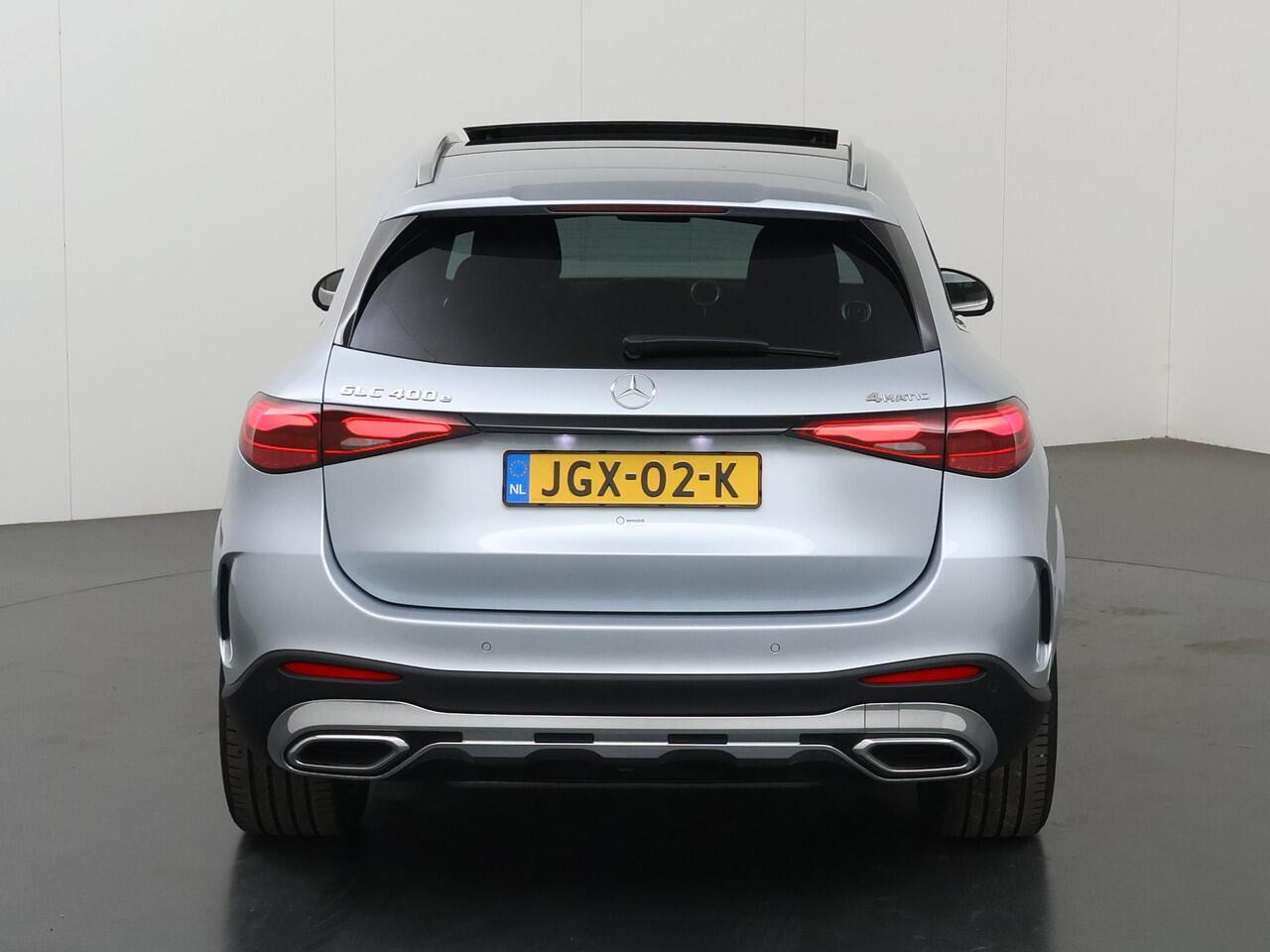 Mercedes-Benz GLC-KLASSE 400e 4MATIC Sport Edition | Panoramaschuifdak | Premium pakket | Trekhaak | DIGITAL LIGHT