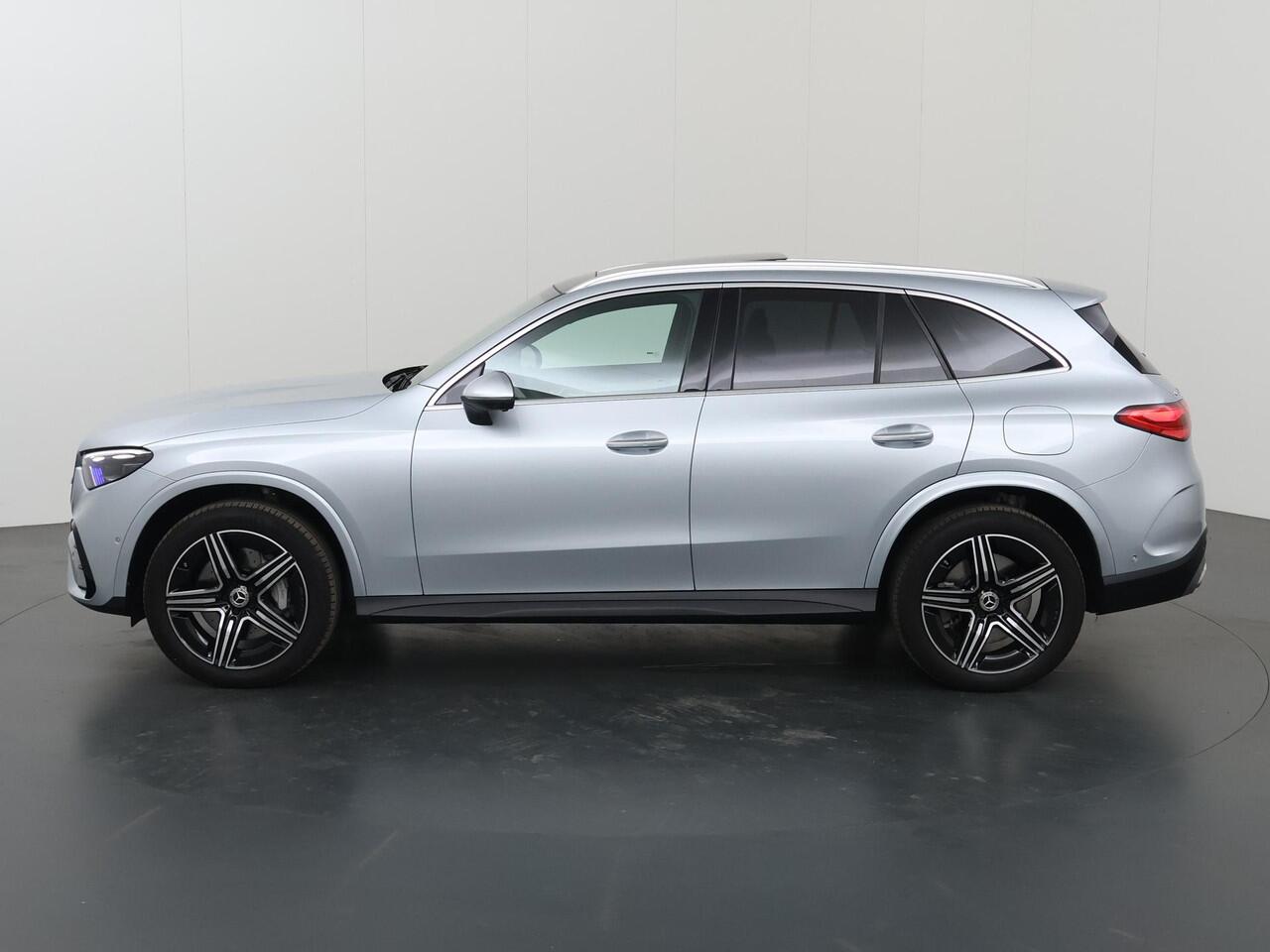 Mercedes-Benz GLC-KLASSE 400e 4MATIC Sport Edition | Panoramaschuifdak | Premium pakket | Trekhaak | DIGITAL LIGHT