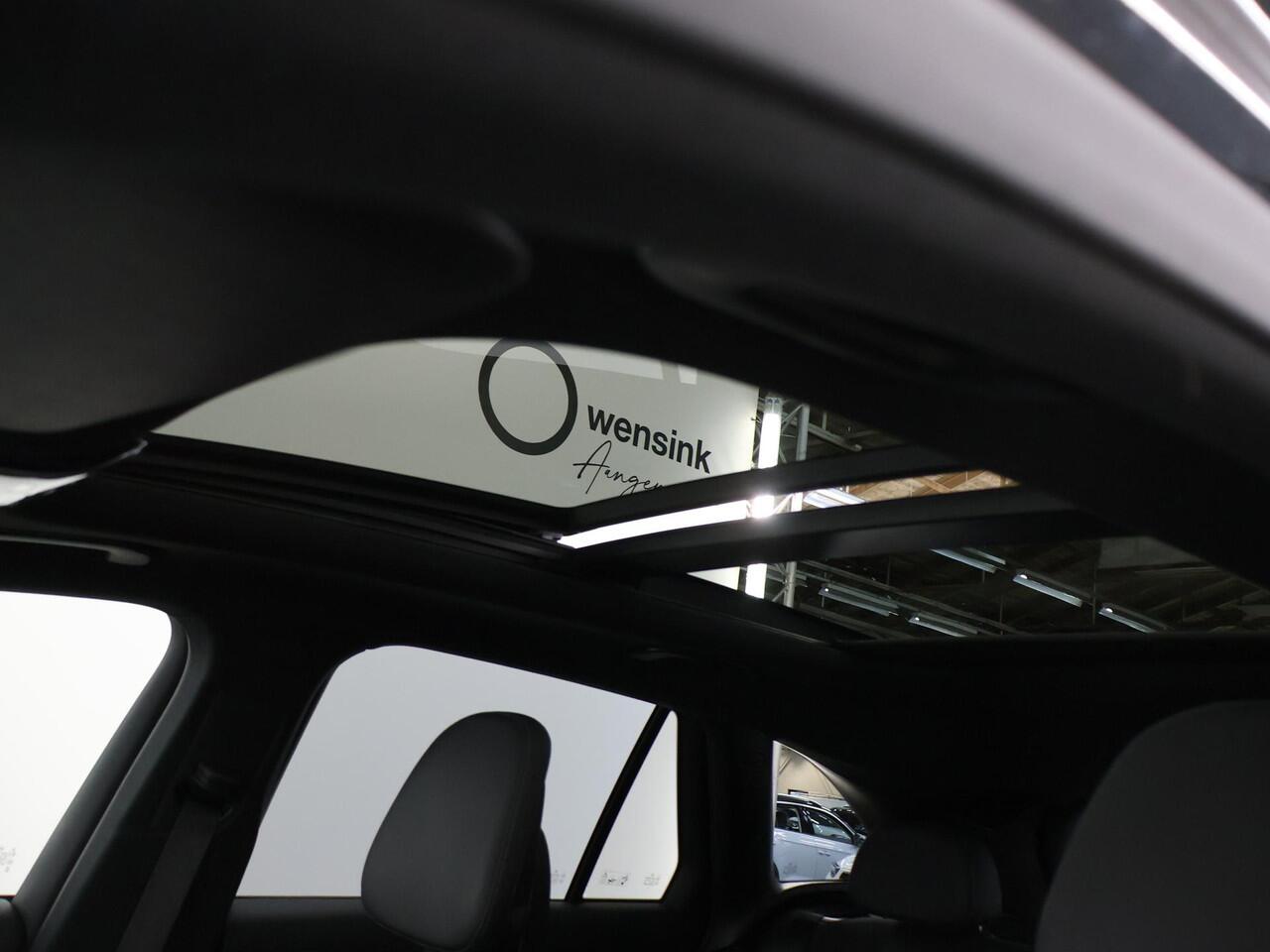 Mercedes-Benz GLC-KLASSE 400e 4MATIC Sport Edition | Panoramaschuifdak | Premium pakket | DIGITAL LIGHT | 20" AMG-velgen