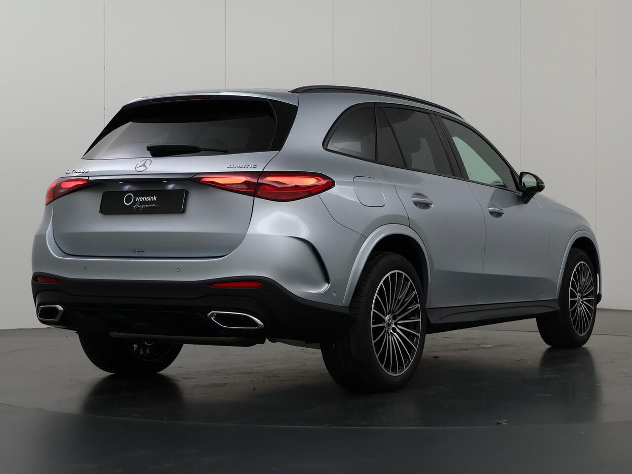 Mercedes-Benz GLC-KLASSE 300e 4MATIC Sport Edition | Panoramadak | Trekhaak | Burmester || Head up display | Rijassistentie pakket |