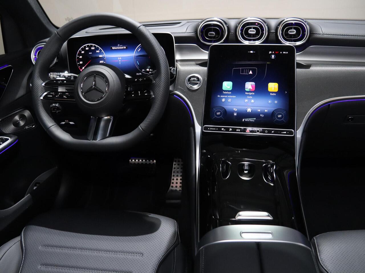 Mercedes-Benz GLC-KLASSE 300e 4MATIC Sport Edition | Panoramaschuifdak | Premium Plus | Night | Rijassistentiepakket Plus | Trekhaak | Burmester |