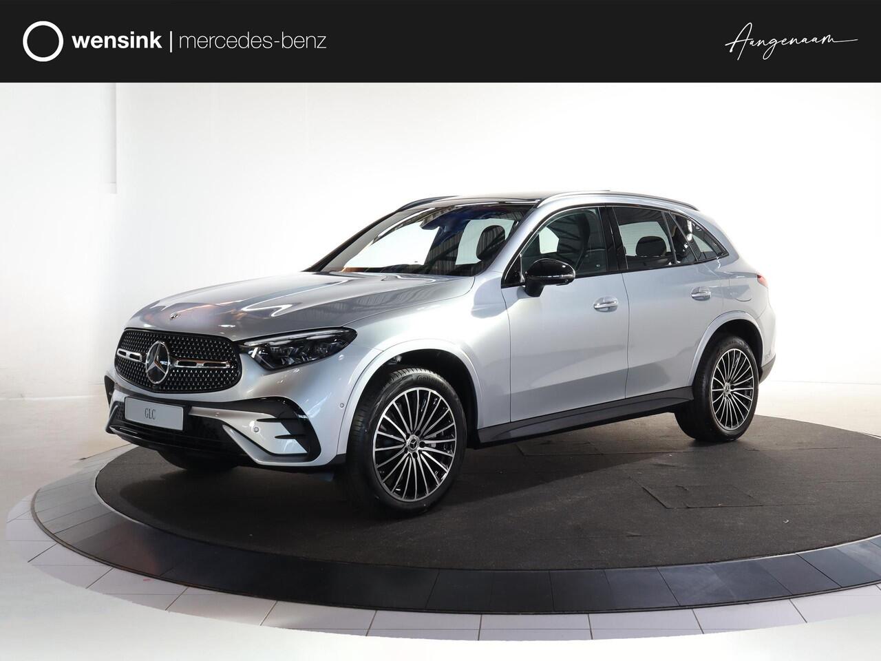Mercedes-Benz GLC-KLASSE 300e 4MATIC Sport Edition | Panoramaschuifdak | Premium pakket | Nightpakket | Trekhaak | 360° camera | Dodehoekassistent | DIGITAL LIGHT |