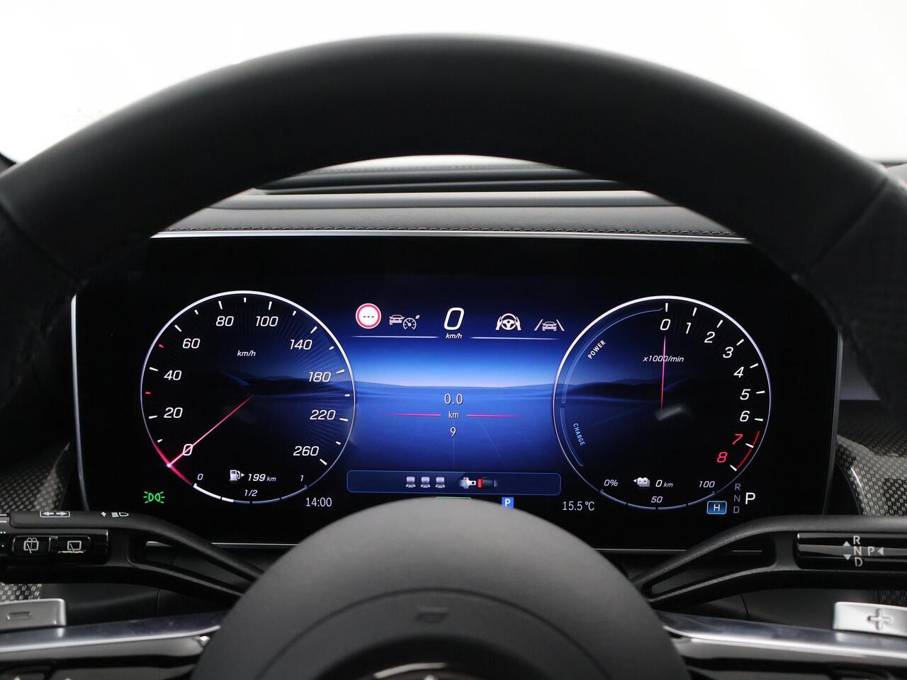 Mercedes-Benz GLC-KLASSE 300e 4MATIC Sport Edition | Panoramaschuifdak | Premium Plus | Rijassistentiepakket plus | Head-up display | Burmester | Nightpakket | Trekhaak |