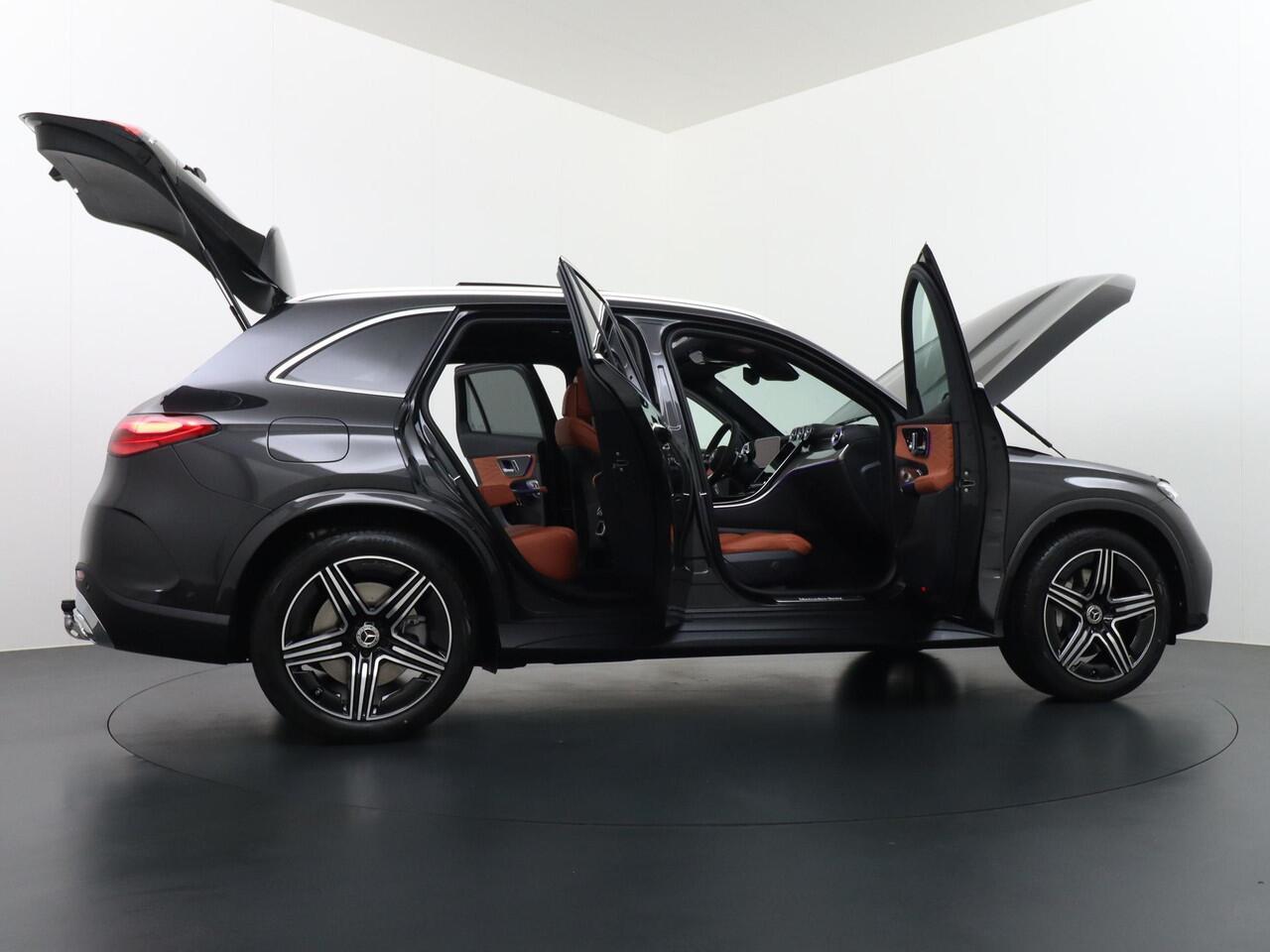 Mercedes-Benz GLC-KLASSE 400e 4MATIC Sport Edition | Achterasbesturing | Luchtvering | Panorama - Schuifdak | Trekhaak Wegklapbaar | Head-Up Display | Burmester Surround Sound | Distronic Cruise Control