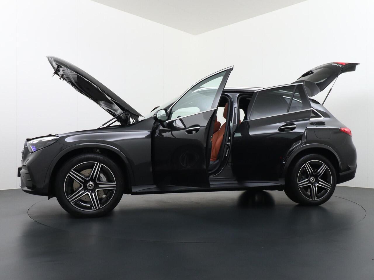 Mercedes-Benz GLC-KLASSE 400e 4MATIC Sport Edition | Achterasbesturing | Luchtvering | Panorama - Schuifdak | Trekhaak Wegklapbaar | Head-Up Display | Burmester Surround Sound | Distronic Cruise Control