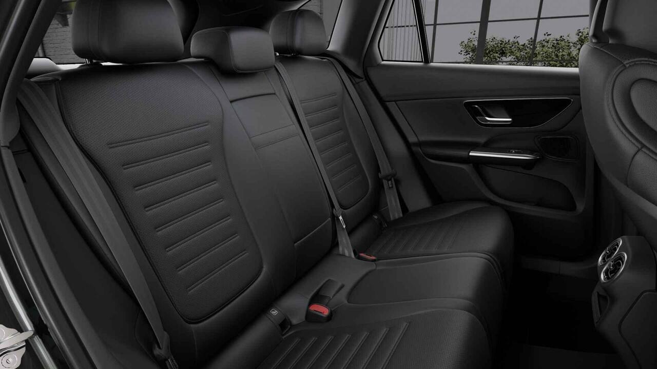 Mercedes-Benz GLC-KLASSE 300e 4MATIC Sport Edition | Panoramaschuifdak | Premium pakket | Nightpakket | 360° camera | Trekhaak | DIGITAL LIGHT |