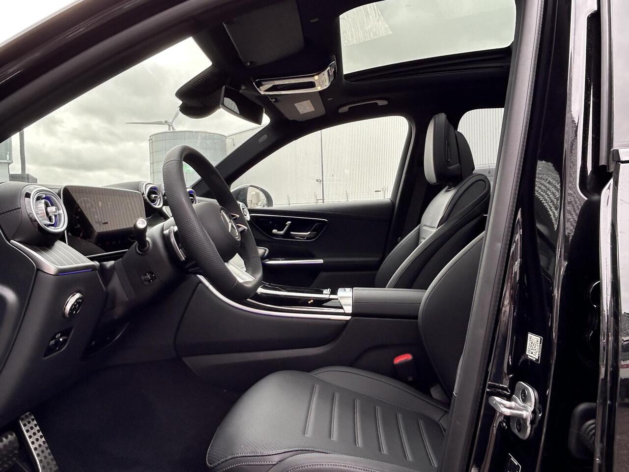 Mercedes-Benz GLC-KLASSE 300 e 4MATIC Sport Edition | Panoramadak | Premium Pakket | Night Pakket | Winter Pakket | Burmester 3D Surround | DISTRONIC Afstandsassistent | 360° Camera | Elektrisch Verstelbare Stoelen + Memory