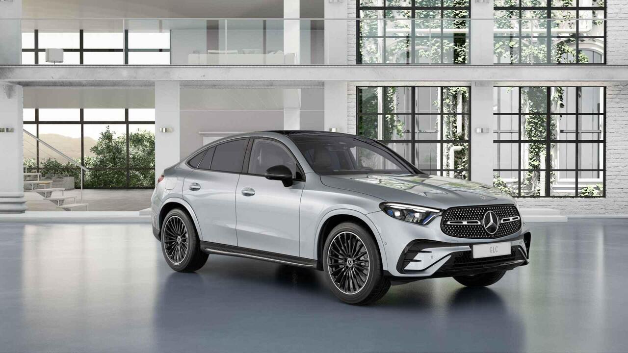 Mercedes-Benz GLC-KLASSE 300e 4MATIC Sport Edition | Panoramaschuifdak | Premium pakket | Nightpakket | Treeplanken | 360° camera | Dodehoekassistent | DIGITAL LIGHT |