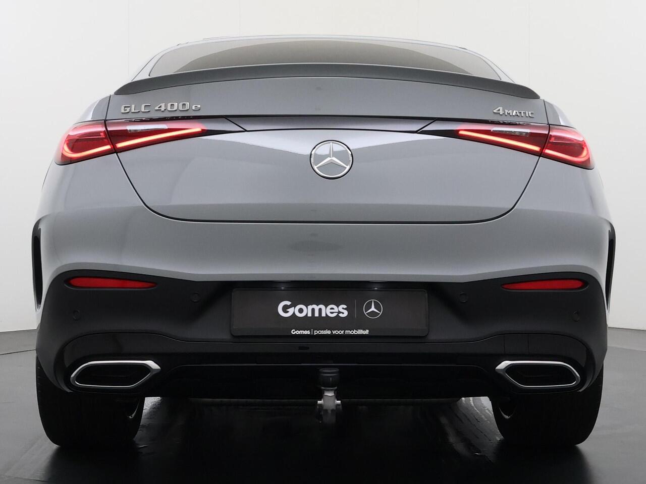 Mercedes-Benz GLC-KLASSE Coupé 400 e 4MATIC AMG Line | Premium Plus | Night Pakket | Rijassistentiepakket Plus | Techniek Pakket | Winter Pakket | Trekhaak | Treeplanken | Achterasbesturing | AIRMATIC Luchtvering | Panoramadak | Burmester 3D Surround | 360° Camera | Head-up Displ