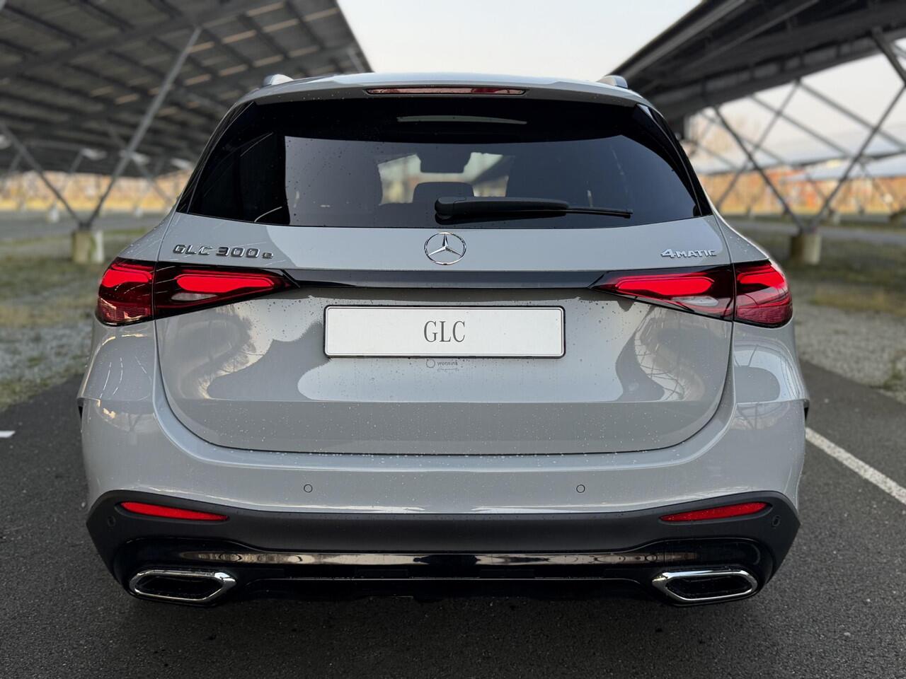 Mercedes-Benz GLC-KLASSE 300e 4MATIC Sport Edition | Night | Panoramaschuifdak | Premium Plus | Techniek pakket | Rijassistentiepakket Plus | Trekhaak | Burmester |