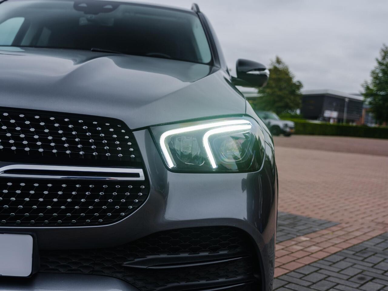Mercedes-Benz GLE-KLASSE 350 de 4MATIC AMG-line Premium Hybride | Burmester Surround Audio | Afn. Trekhaak | Rij Ass pack | Elek klep | Widescreen MBUX | Adap Cruise | Park pack | Camera | Verw. Comfortstoelen | Chroom pack | Etc.. 1 eig