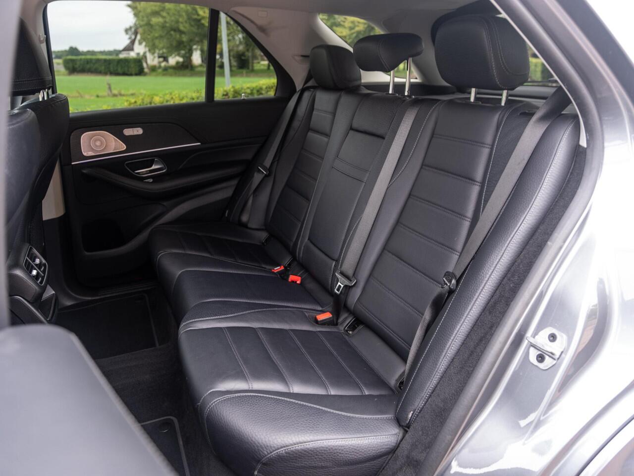 Mercedes-Benz GLE-KLASSE 350 de 4MATIC AMG-line Premium Hybride | Burmester Surround Audio | Afn. Trekhaak | Rij Ass pack | Elek klep | Widescreen MBUX | Adap Cruise | Park pack | Camera | Verw. Comfortstoelen | Chroom pack | Etc.. 1 eig