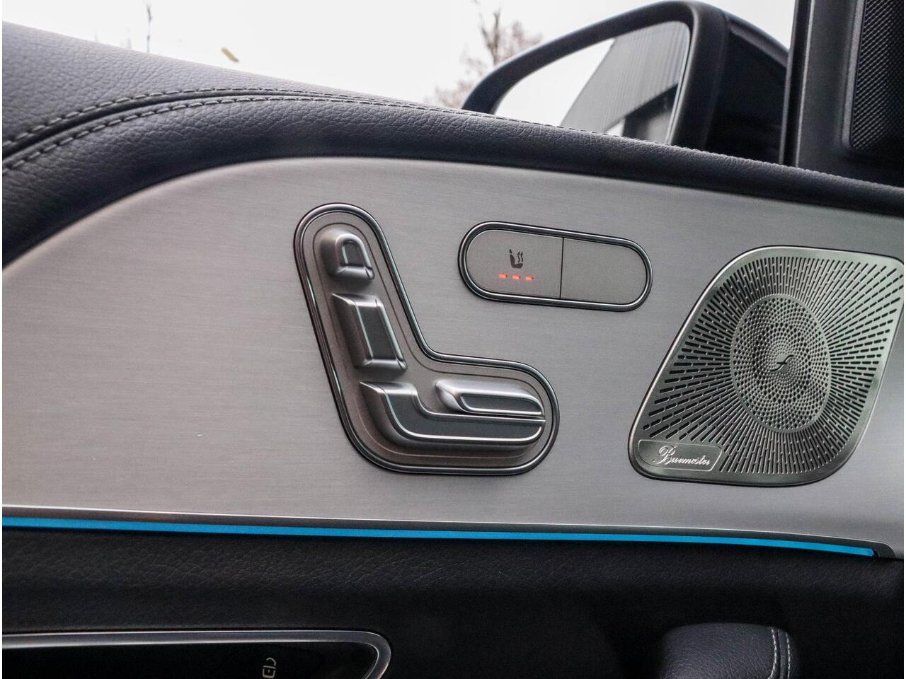 Mercedes-Benz GLE-KLASSE 350 e 4MATIC AMG Night Trekhaak 1e eig. Brilliant Blue