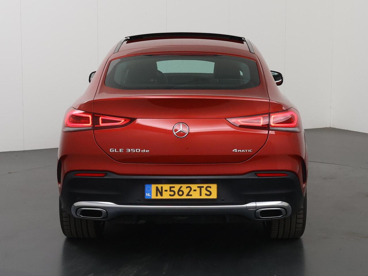 Mercedes-Benz GLE-KLASSE Coupé 350 de 4MATIC Premium | AMG | Panoramadak | Burmester | Trekhaak | Memory | Keyless | Stoelventilatie |