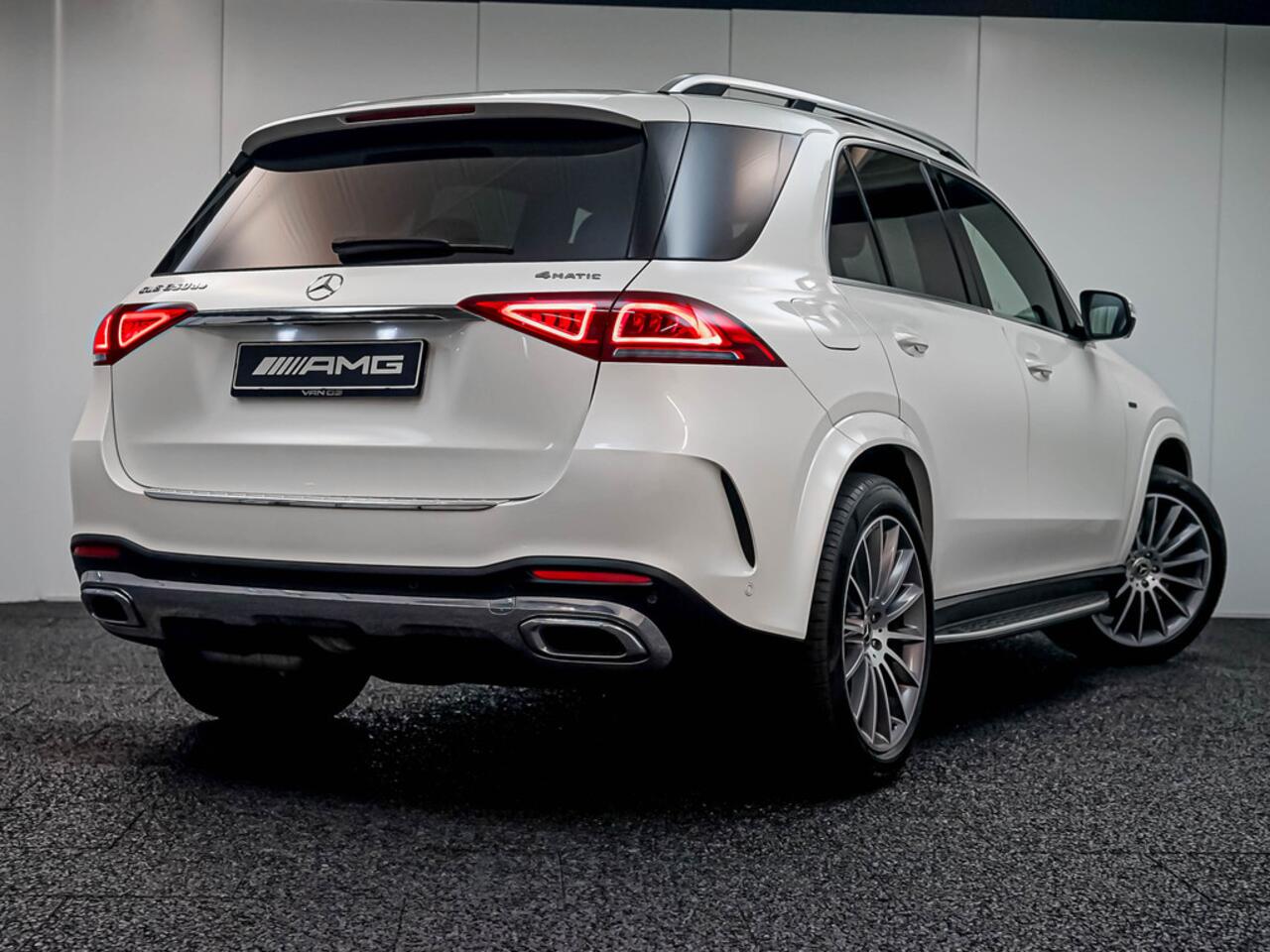 Mercedes-Benz GLE-KLASSE 350 de 4MATIC AMG Line | Trekhaak | Luchtvering | Leder