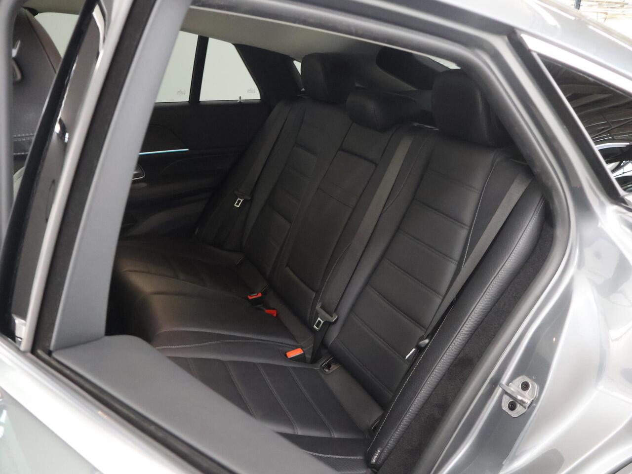 Mercedes-Benz GLE-KLASSE Coupé 350 e 4MATIC Premium Plus | AMG | Trekhaak | Schuif/kanteldak | Luchtvering | Widescreen | Burmester | Memory |