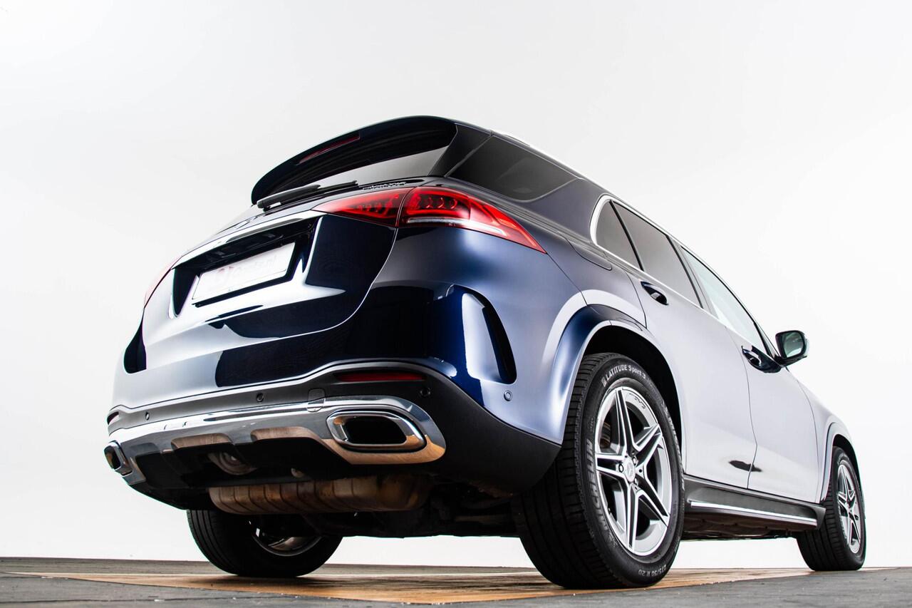 Mercedes-Benz GLE-KLASSE 350 e 4MATIC AMG Line exterieur - Trekhaak - Panoramadak - Treeplanken - Rijassistentiepakket plus - Parkeerpakket met 360°-camera - Warmtewerend, donkergetint glas -